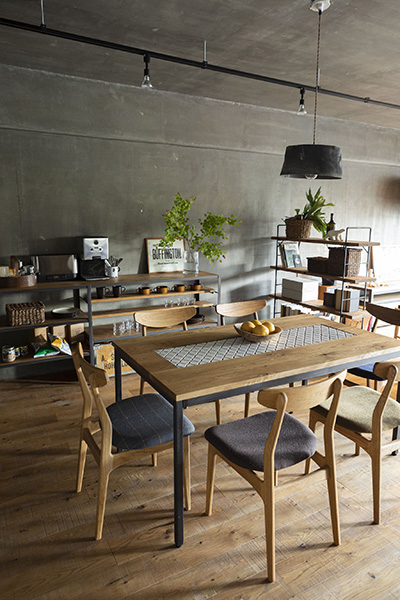 Cordial Dining Chairの通販情報 - SWITCH Online Shop